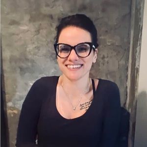 Meet your Posher, Candice